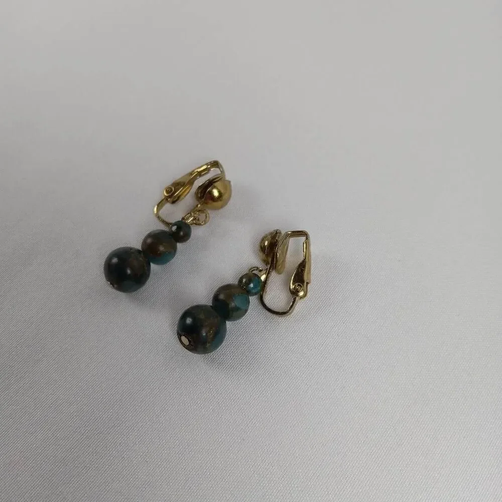 5/$25 Teal beaded earrings